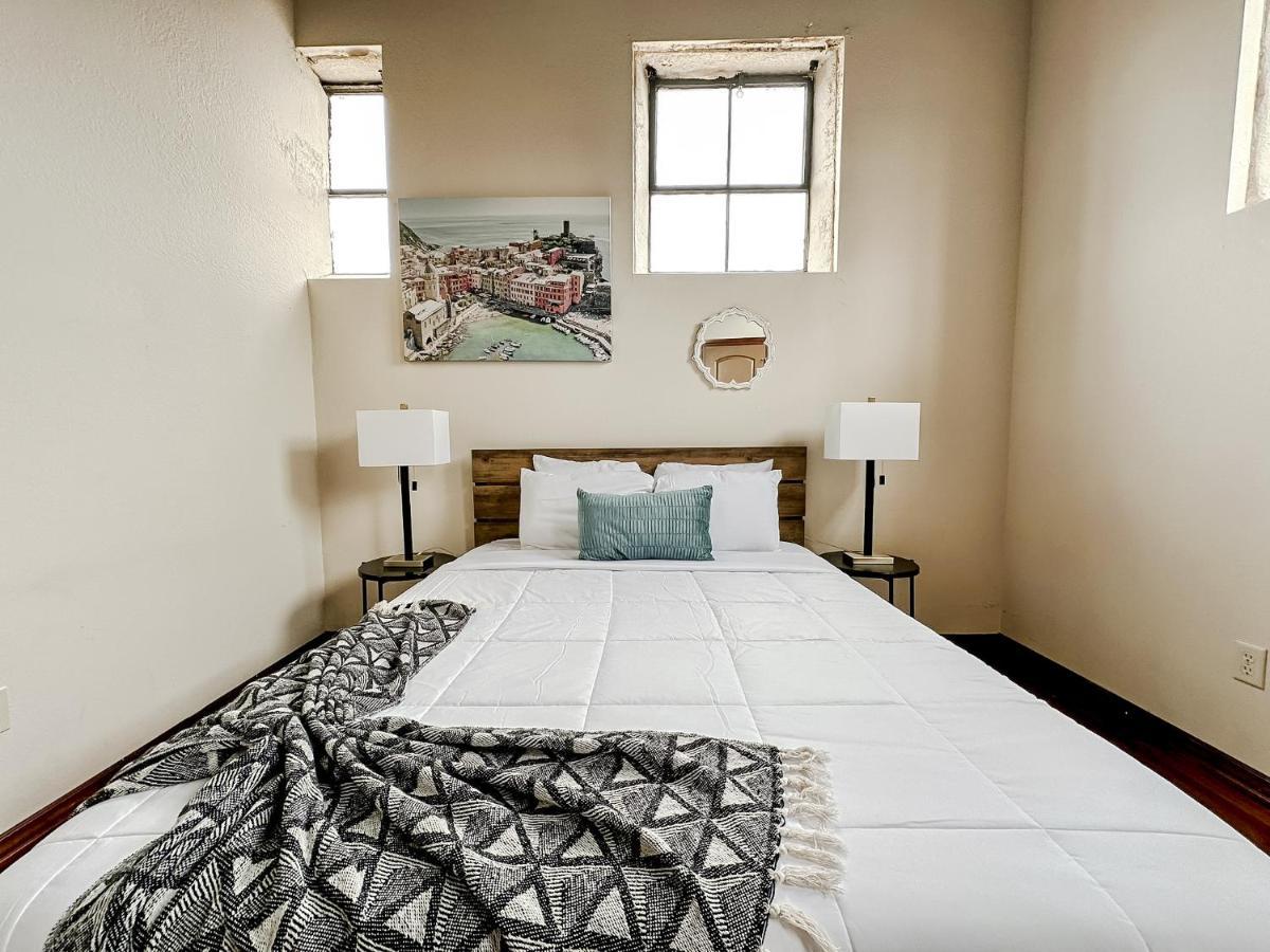 Sleepover 2Bd 1Ba Downtown Springfield Condos Εξωτερικό φωτογραφία